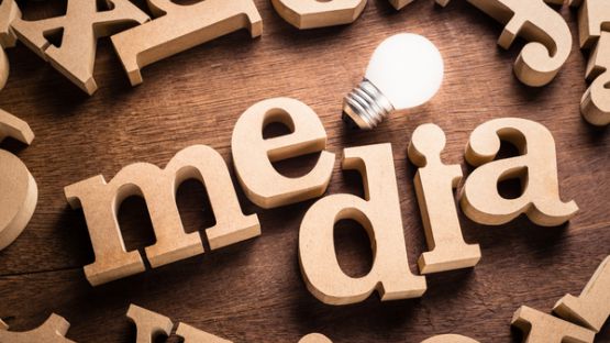 Investir dans une société de presse : réduction d’impôt = obligations déclaratives ?