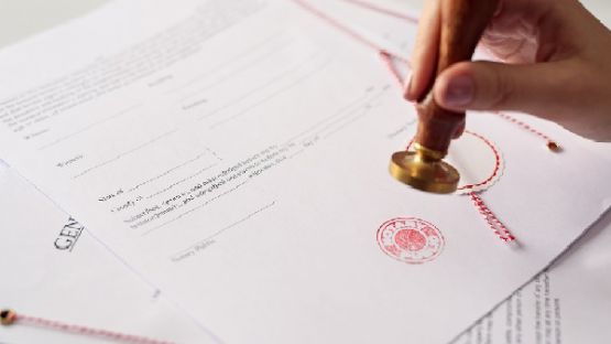 Commande publique : un guide pour aider les entreprises à se relancer économiquement !