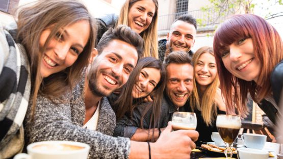 Coronavirus (COVID-19) et déconfinement : peut-on à nouveau se rassembler ?