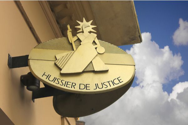 Huissiers de justice : quelle rémunération pour le dépôt des comptes de fonds de tiers ?