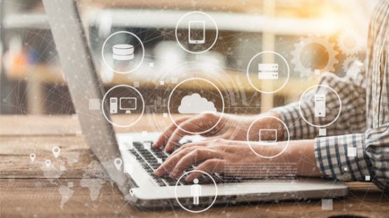 Plateformes web : du nouveau concernant l’utilisation des données personnelles des travailleurs ?