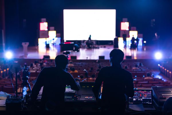 Vers une revalorisation de l’aide à l’embauche de salariés dans le spectacle ?