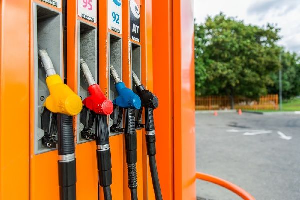Hausse des prix des carburants : création d’une « indemnité inflation »