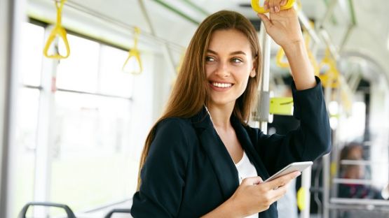 Remise d’une carte de transport = avantage en nature ?