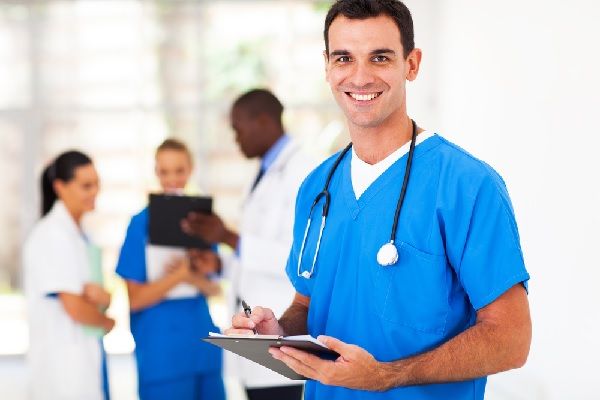 Loi santé au travail : « bienvenue aux infirmiers de santé au travail !