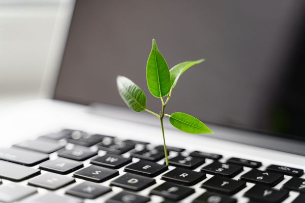 Loi pour réduire l’empreinte environnementale du numérique : que faut-il savoir ?