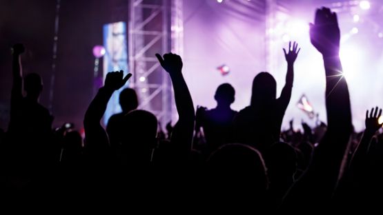 Coronavirus (COVID-19) et CHR : interdiction des activités de danse