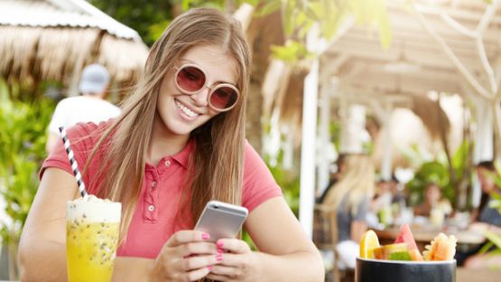 Réseaux sociaux : attention à la publicité en faveur de l’alcool !