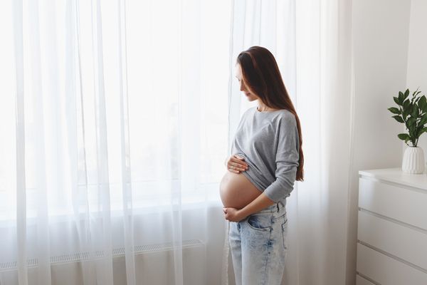 Femmes enceintes : faciliter l’hébergement non médicalisé