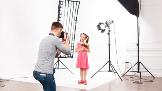 Exploitation sur le Web de l’image des enfants : un encadrement strict