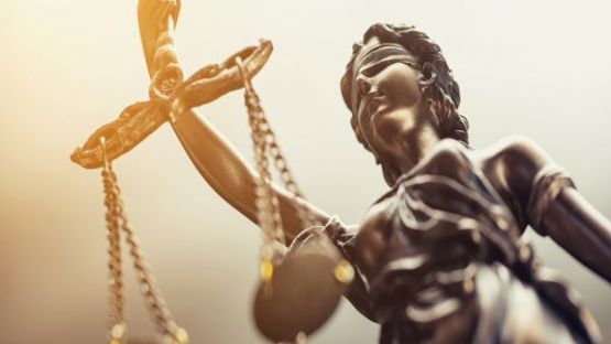 Médecin : signalement de maltraitance = faute disciplinaire ?