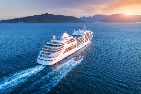 Environnement : signature d’une charte entre le Gouvernement et les compagnies de croisières