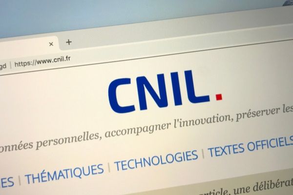 Décisions de la CNIL : de lourdes sanctions contre des professionnels