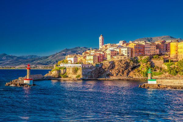 Crédit d’impôt pour investissements en Corse : pour tous les investissements ?