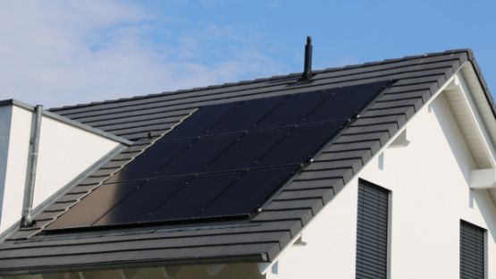 Achat d’électricité produite par un particulier : un contrat de (trop ?) long terme