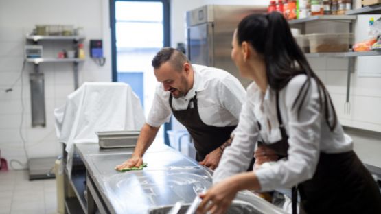 CHR : évolution de la formation à l’hygiène alimentaire