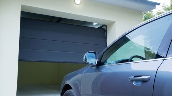 Travaux d’isolation et aides financières : garage = maison ?