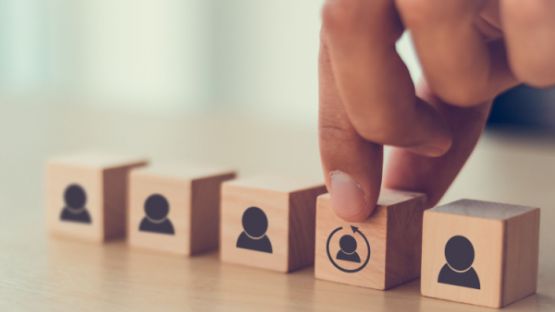 Contrat multi-remplacements : qui est concerné ?