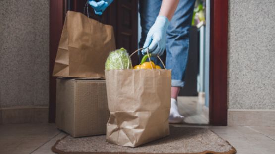 Livraison de repas à domicile = crédit d’impôt ?